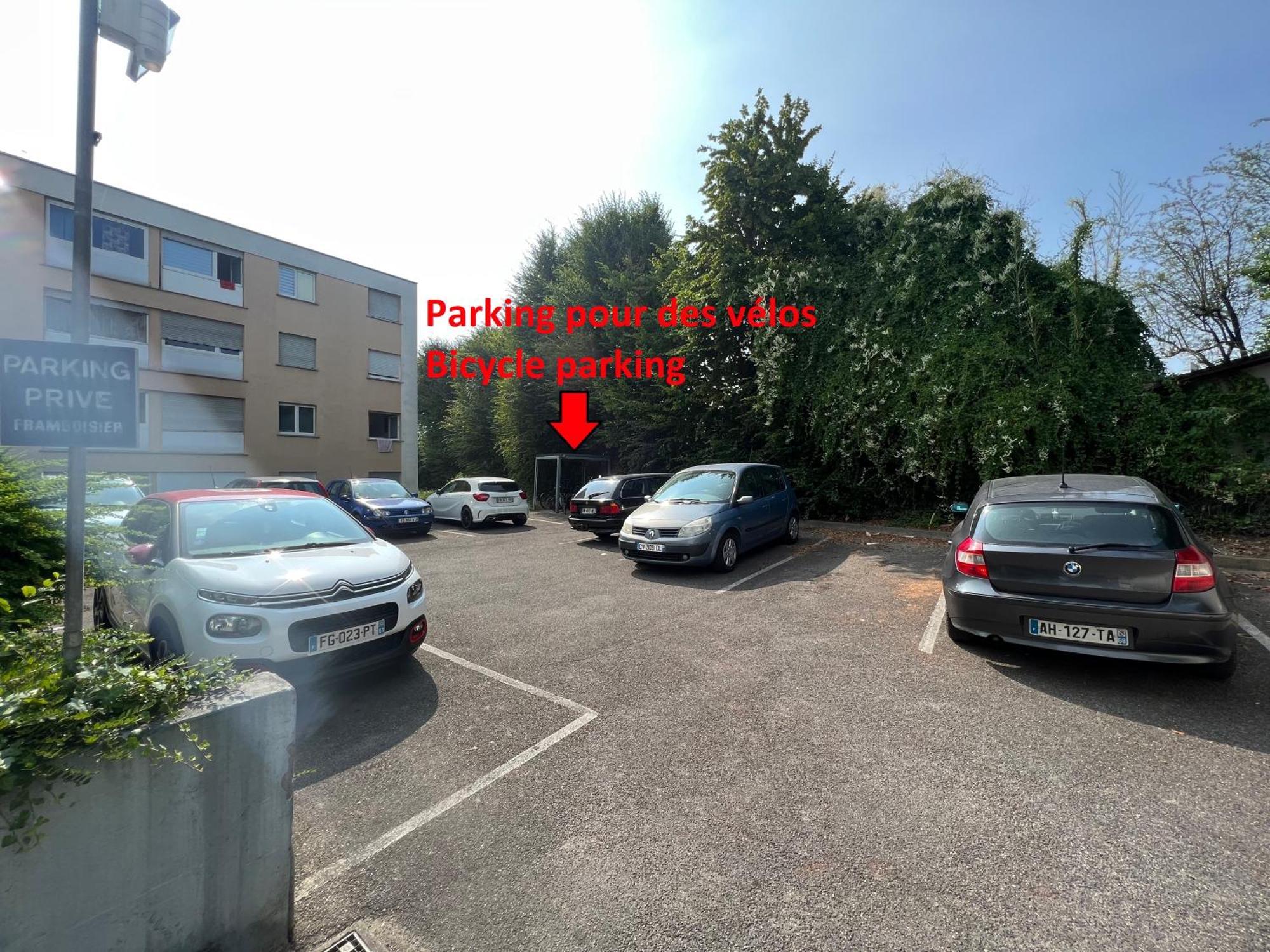 Dnn: Stylish Studio with Free WiFi and Parking Near Basel Saint-Louis  Exterior photo
